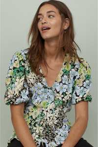 Стильна блузочка H&M в каітковий принт