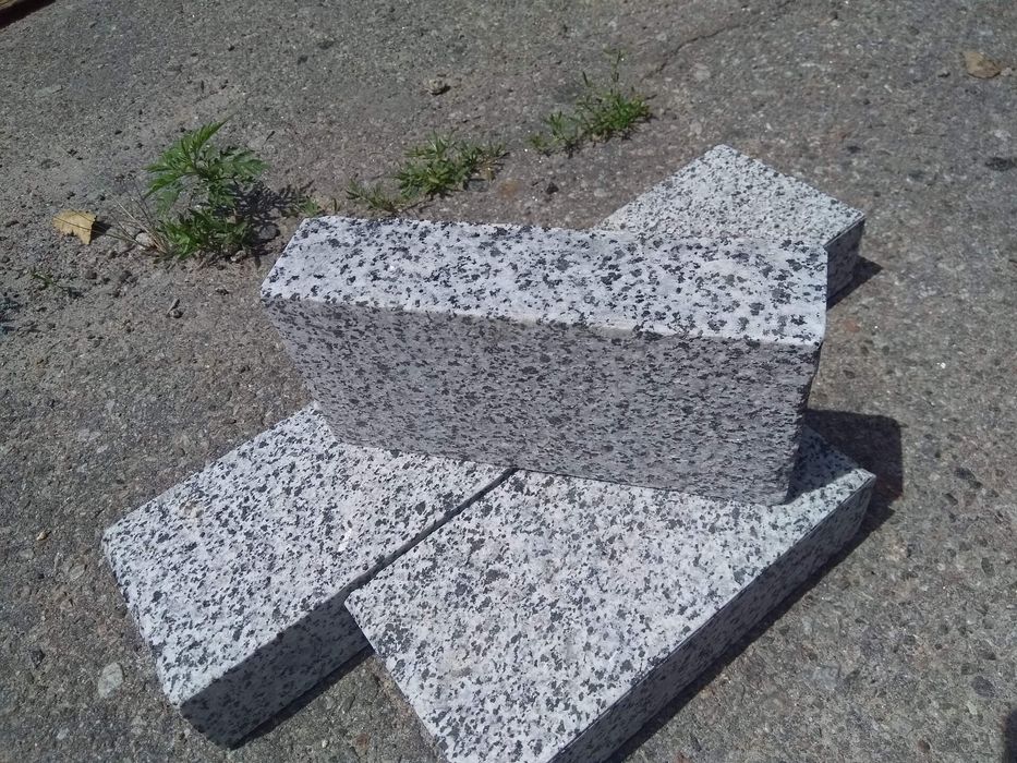 Брусчатка гранитная