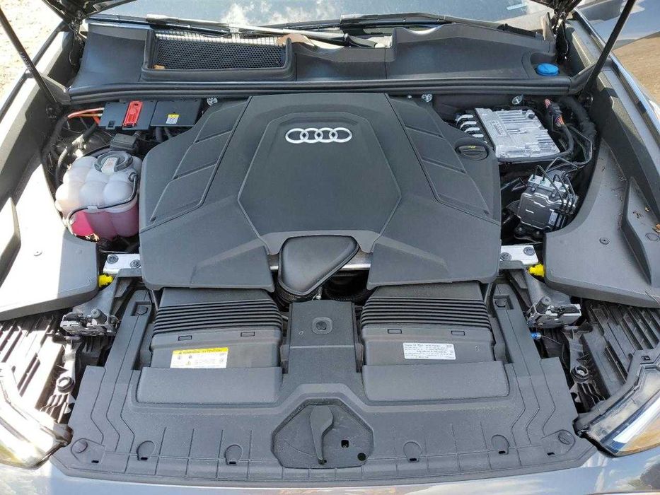 Audi Q8 Premium Plus 2025