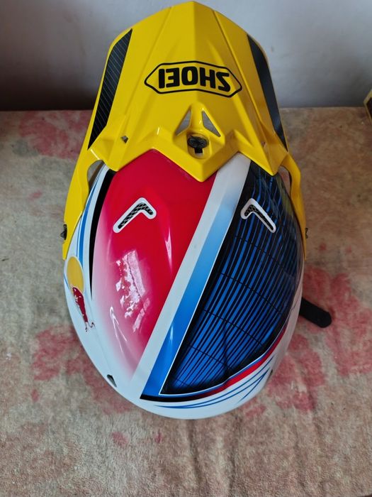 Продам шлем  SHOEI