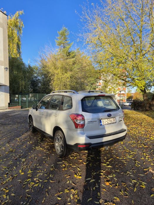 Sprzedam Subaru Forester xt polski salon!
