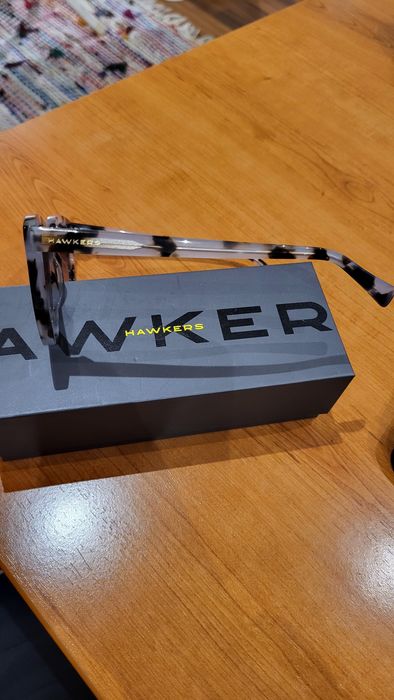 Oculos de sol hawkers