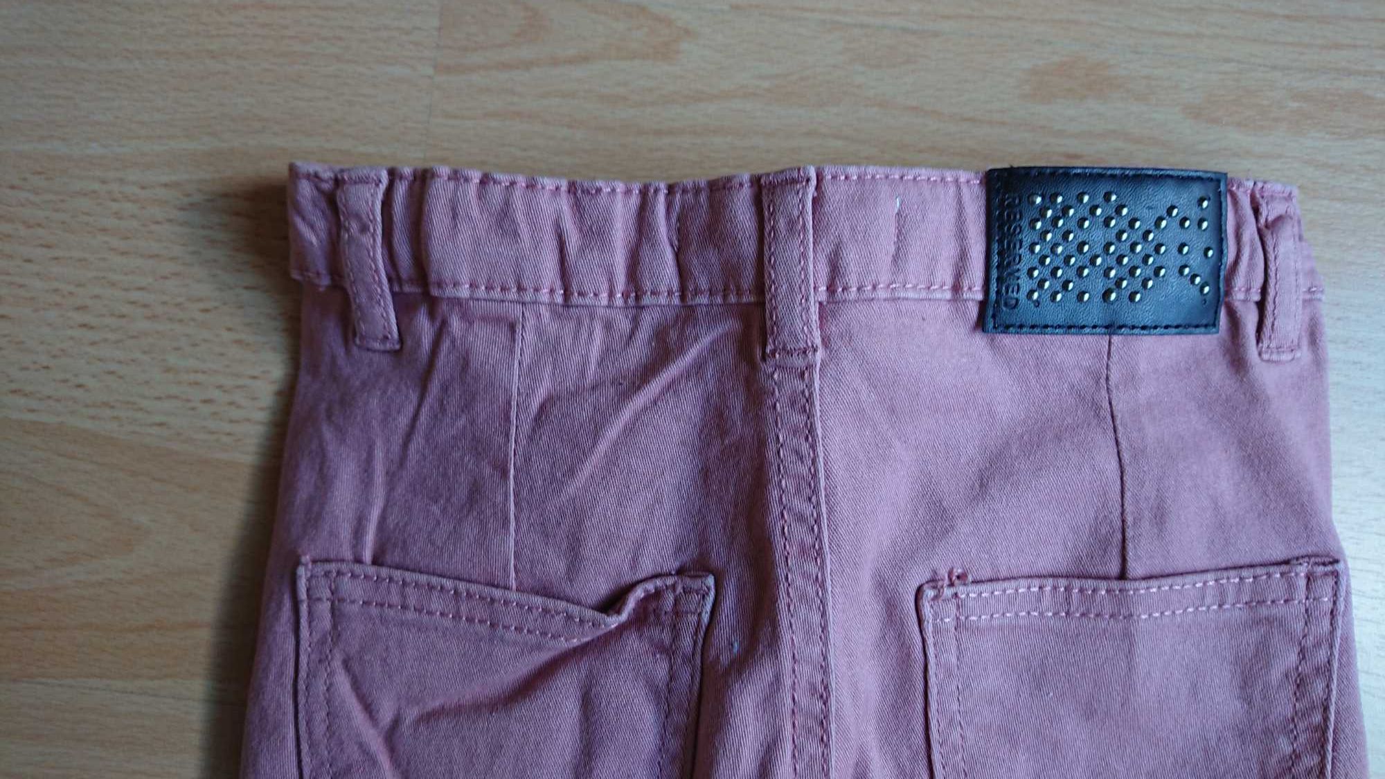 NOWE-BEZ METKI! Spodnie Jeansy slim fit skinny Reserved rozm.122