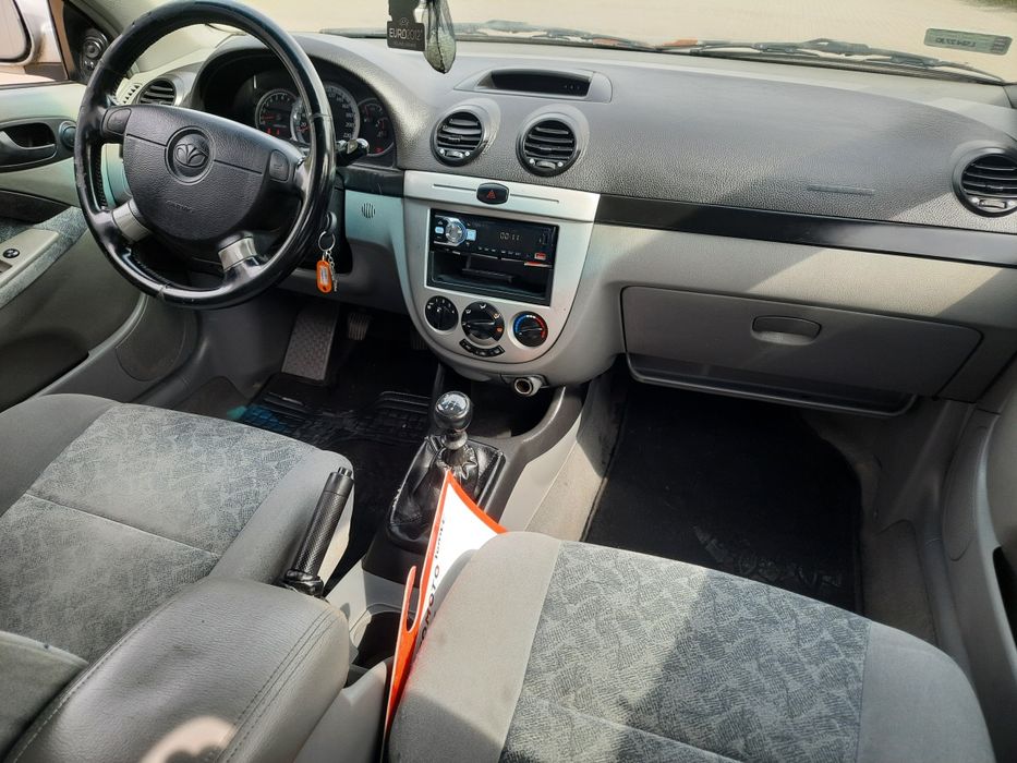 wyprzedaż 1.4 benzyna 5 drzwi ważne opłaty