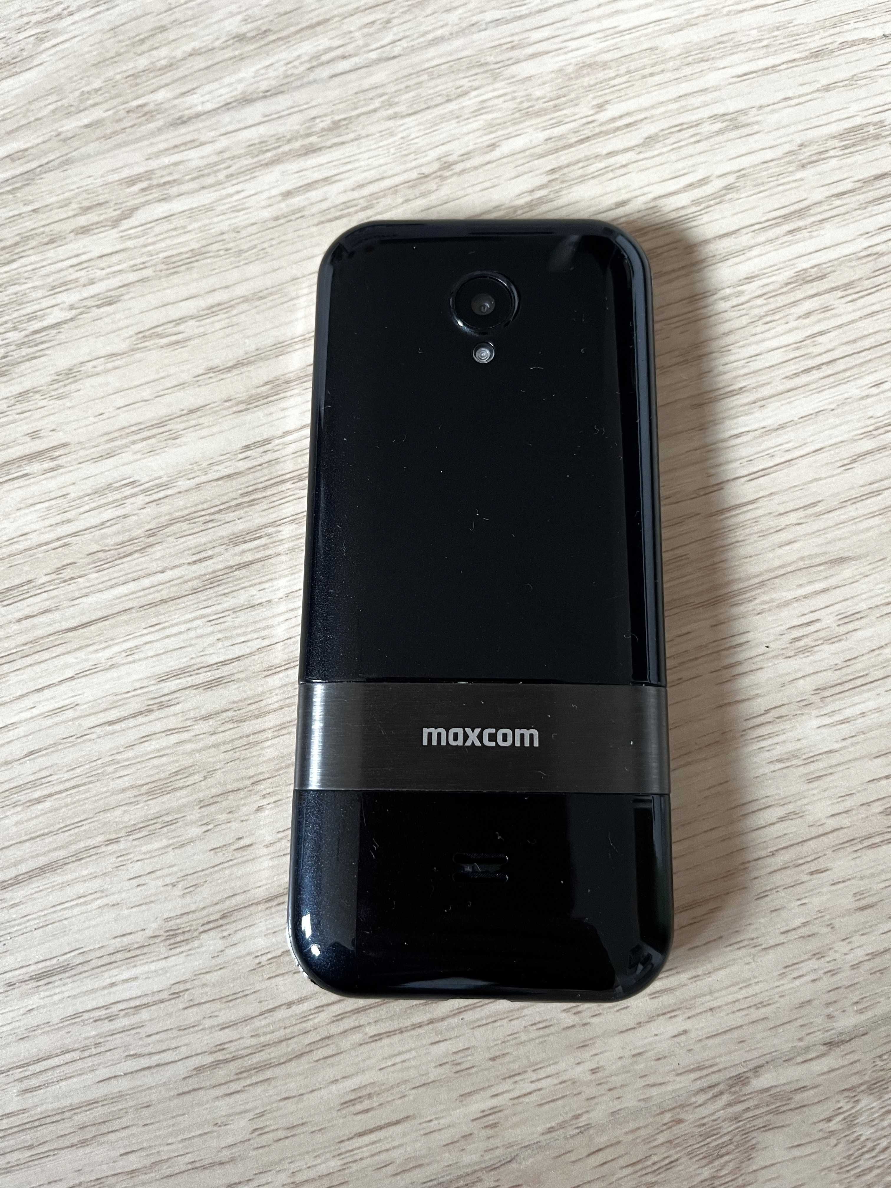 Telefon dla seniora Maxcom MM334