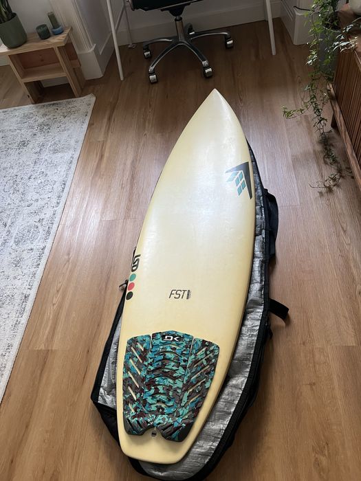 LSD-Firewire 5'8 27L + Saco Ocean & Earth