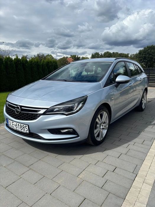 Opel Astra Opel Astra 1.6 cdti 110 km