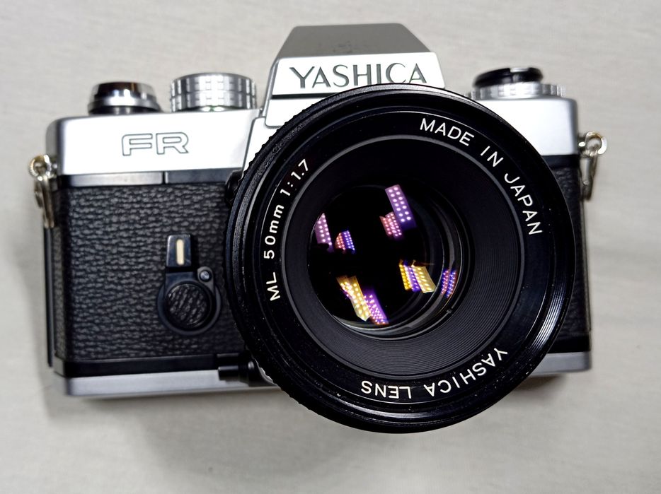 Yashica FR Yashica ML 50mm 1.7.