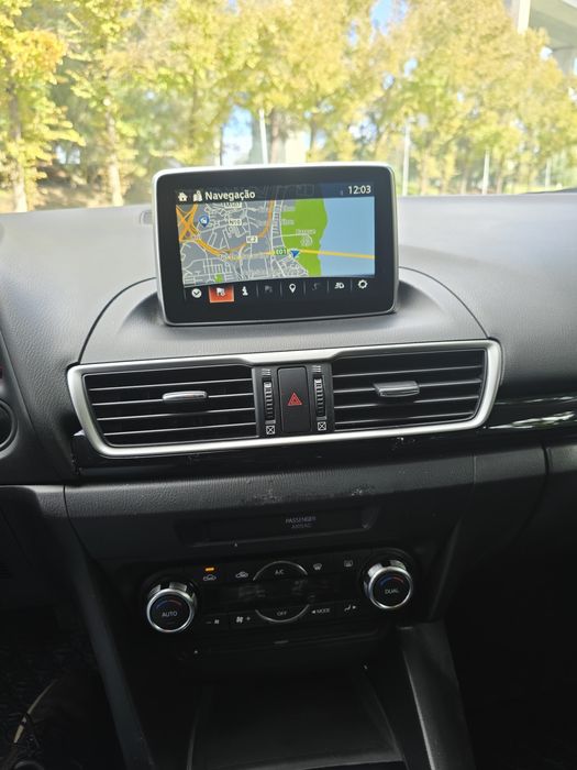 Mazda3 HB 1.5 SKYACTIV-G 100 cv Evolve HS Navi