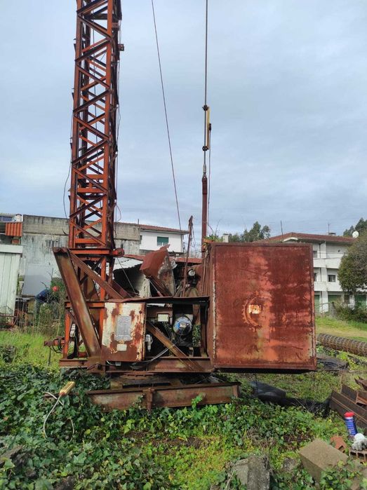 Grua Auto-montante 14x14