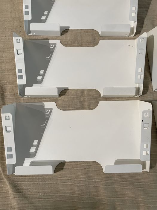 Porta revistas parede branca ikea (KVISSLE)