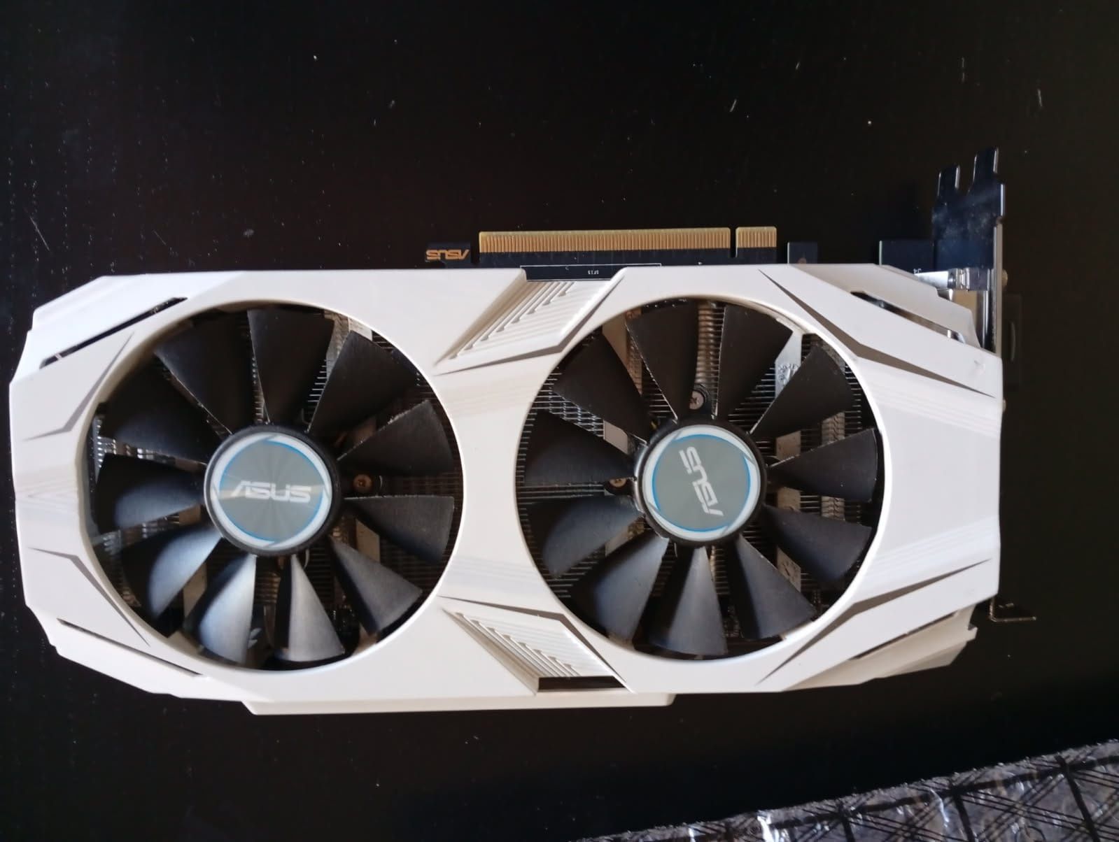 Placa gráfica Asus