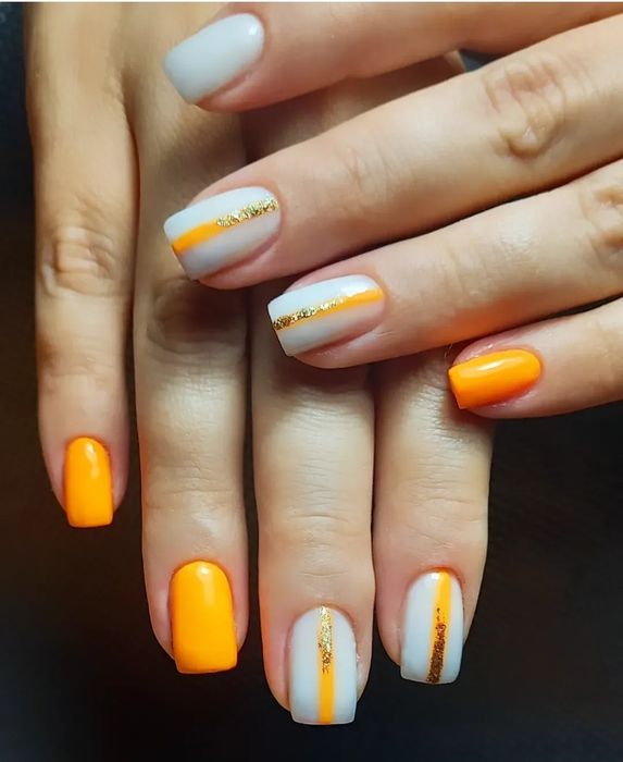 Професійне нарощування нігтів