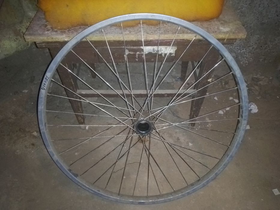 Продаю чешский обод сол стаканом