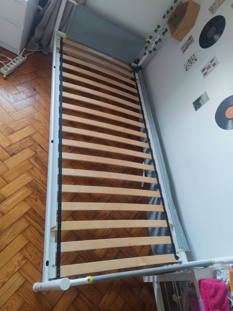 Cama IKEA 200×90cm bom estado desmontada