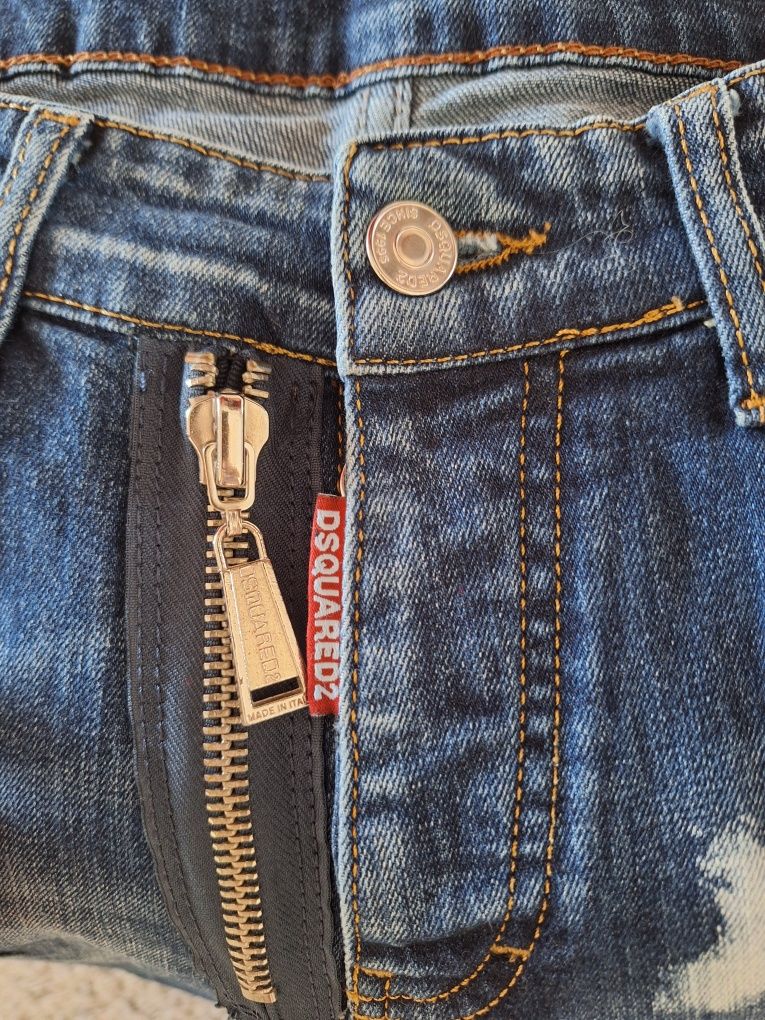 Dsquared  2 jeansy