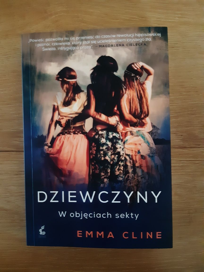 Książka Dziewczyny w objęciach sekty Emma Cline