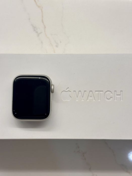 Apple Watch series 5 silver 40mm com carregador original