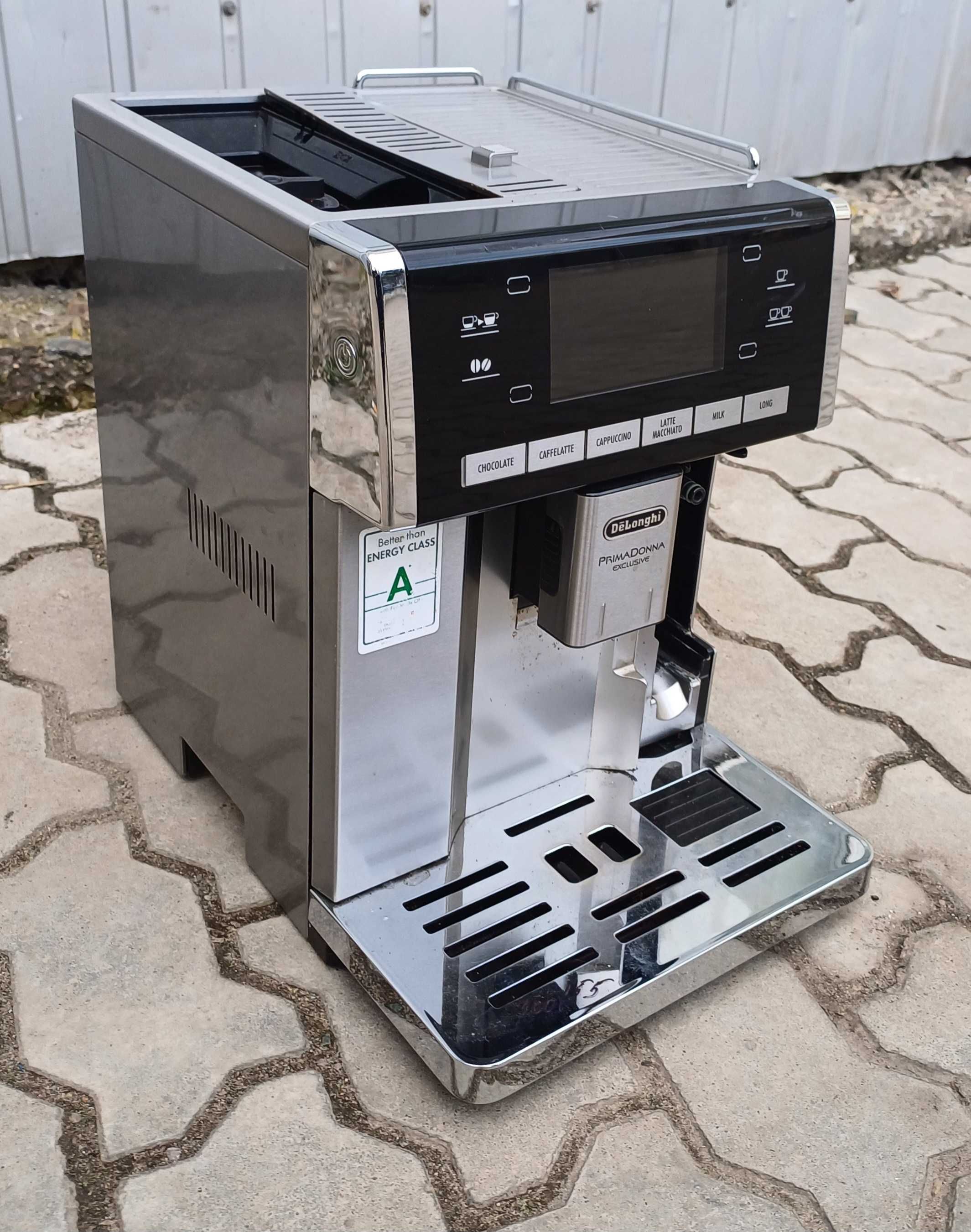 Кавоварка кавомашина DeLonghi ESAM 6900 M PrimaDonna Exclusive
