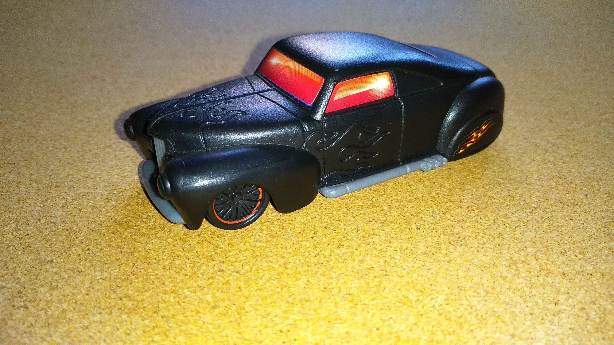 Hot Wheels McDonald's 1/43 Autko