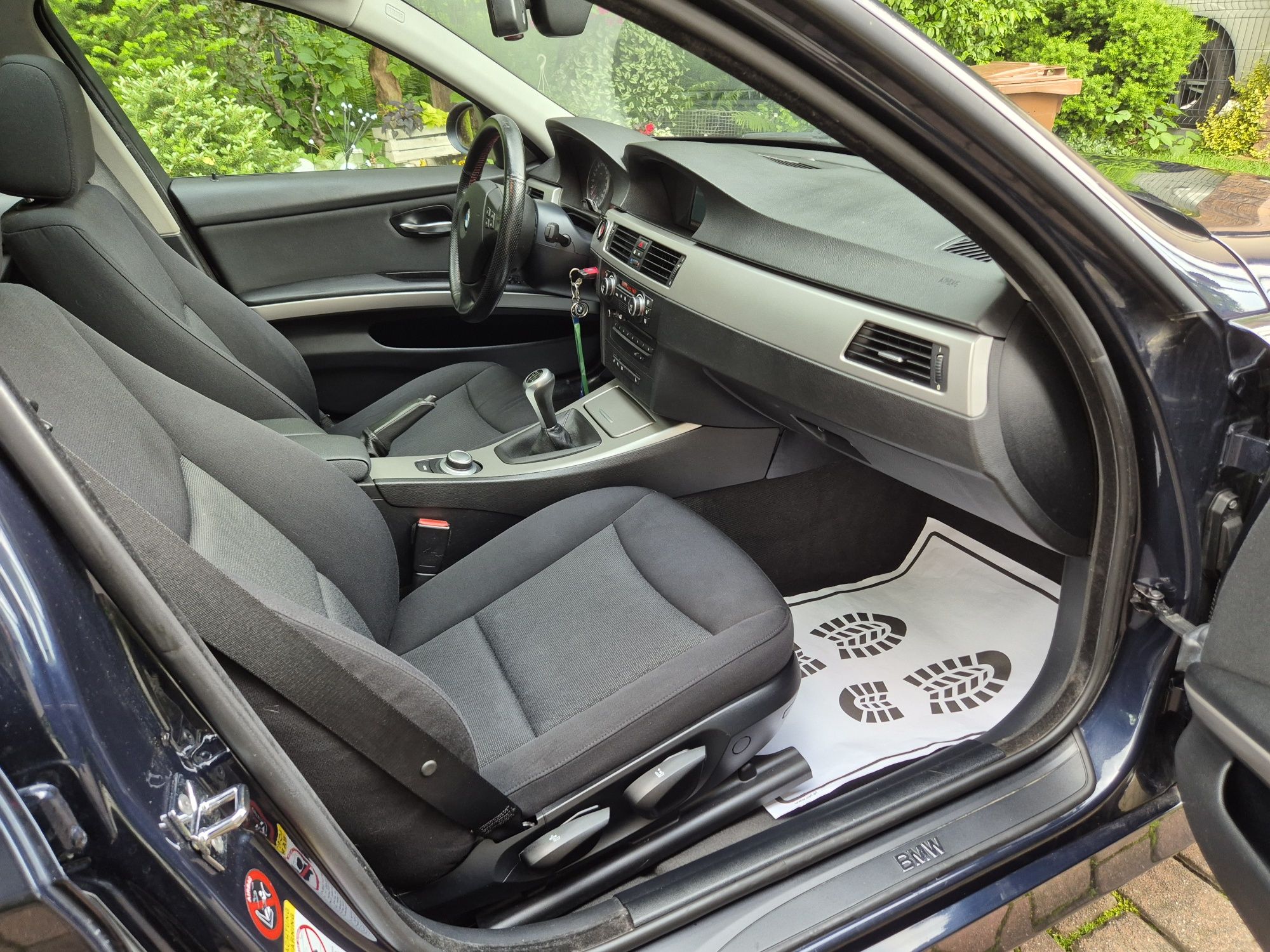 2.0 150PS*XENOX*NAVI*PDC*P fotele*Alu 17''*Super Stan*Nowy Rozrząd
