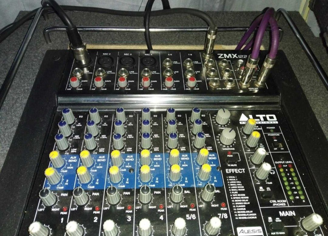 ALTO ZMX122FX & BEHRINGER EP2500 комплект с рэком.