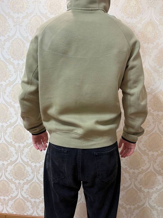 Толстовка Nike Tech Fleece