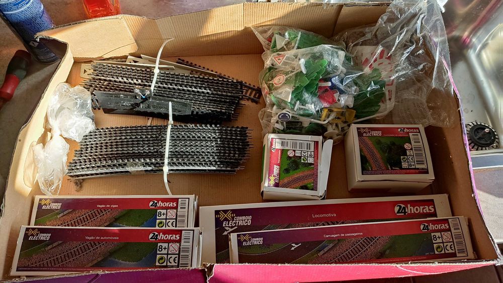 Pista de comboios H0 marca Mehano