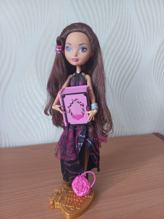 Лялька Ever After High Briar Beauty
