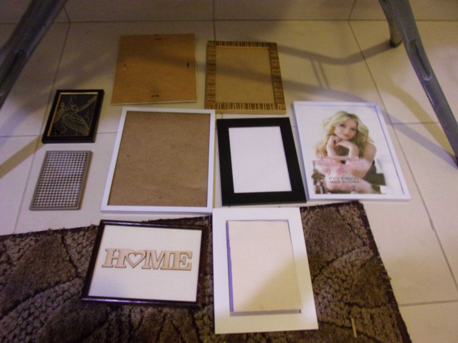 obrazki małe tanio portrety pejzarze 7 sztuk