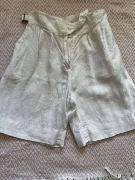 Білі  шорти з льону  Massimo Dutti