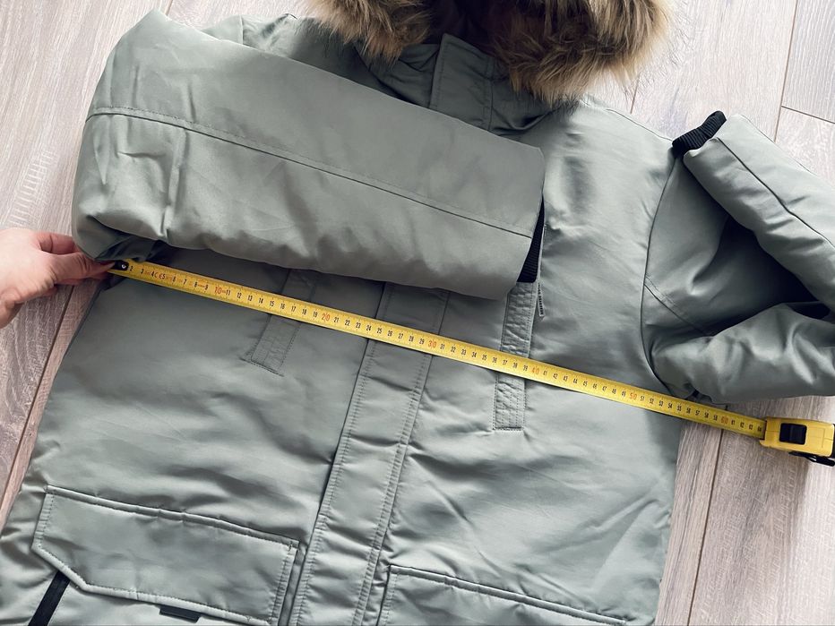 Зимова куртка Reserved