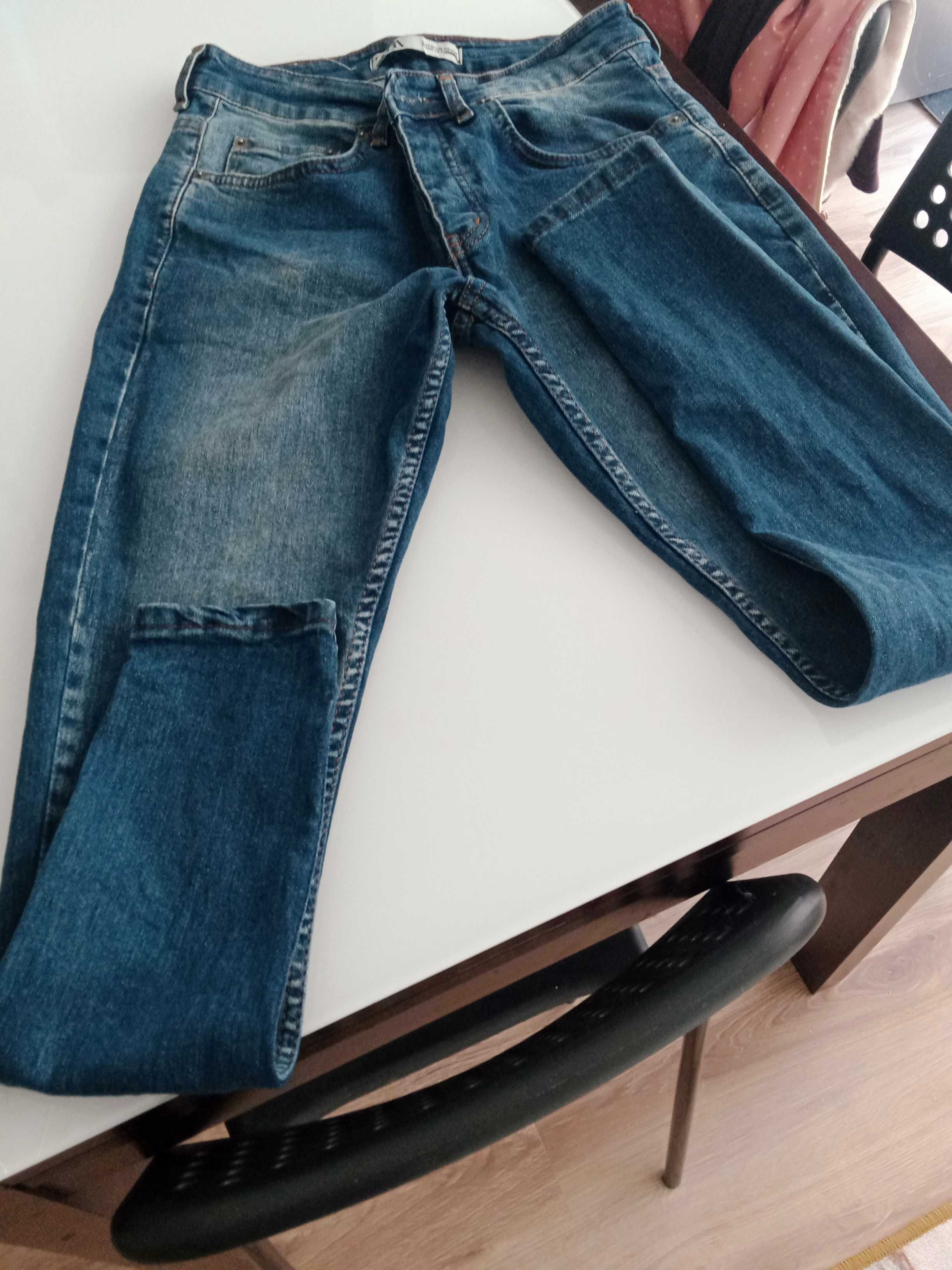 Jeans Zara w rozmiarze 164 cm, chłopiec 13-14 lat