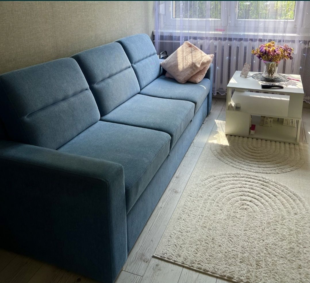 Sofa rozkładana niebieska