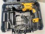 Młotowiertarka 800W SDS+   DEWALT D25134