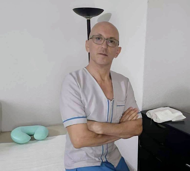 Massagens terapêutico ao domicílio .