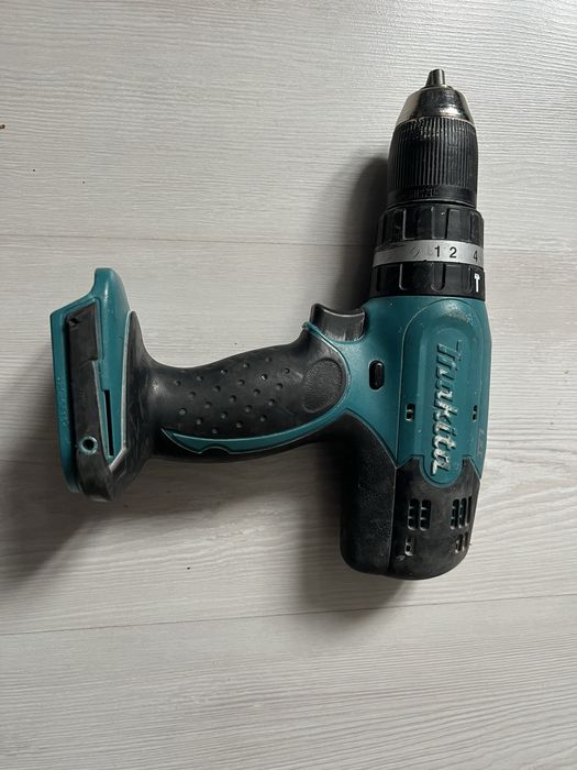 Ударний дриль-шуруповерт Makita DHP453