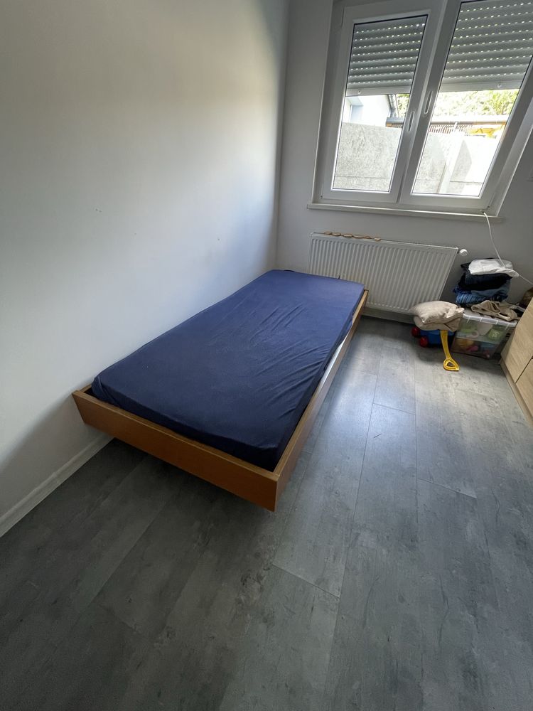 Łóżko pojedyncze