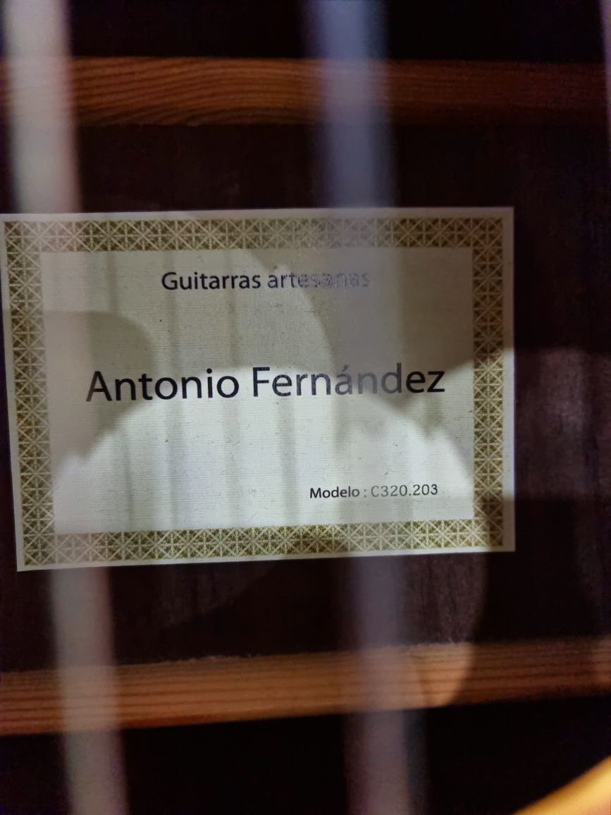 Guitarra António Fernández