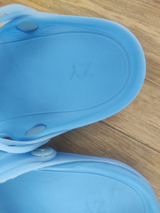 Crocs criança Zippy