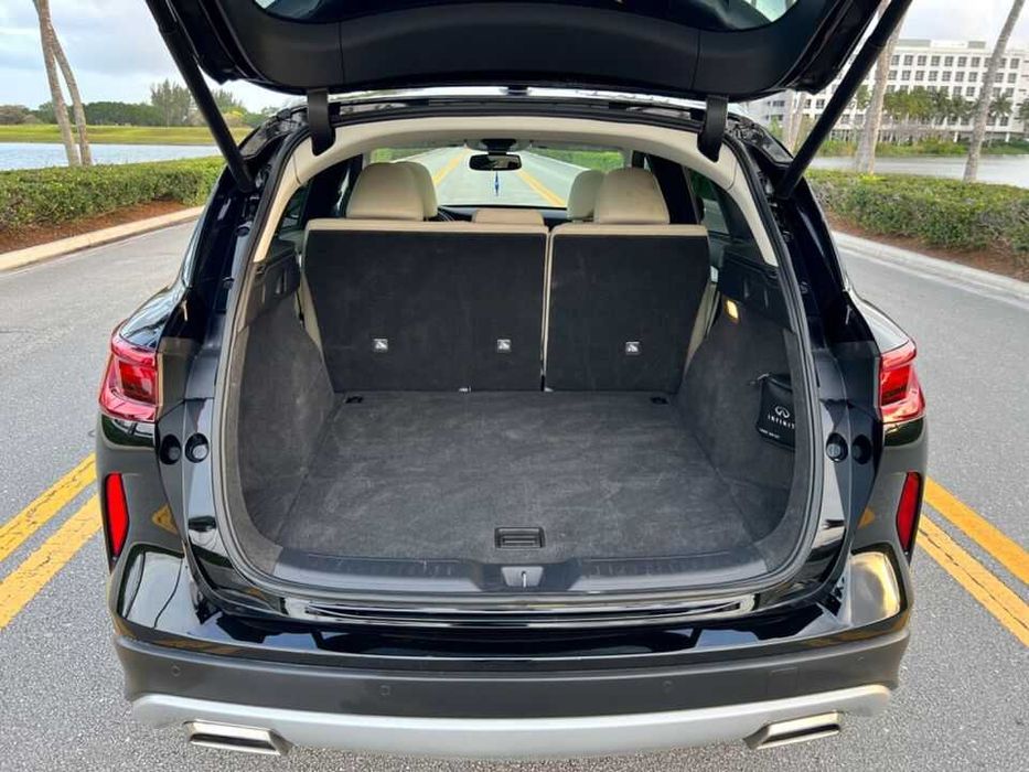 2022 Infiniti QX50 LUXE