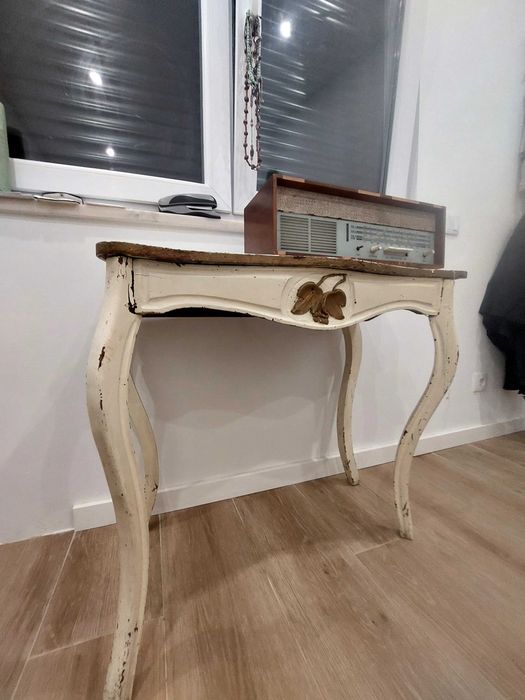 Movel entrada antigo