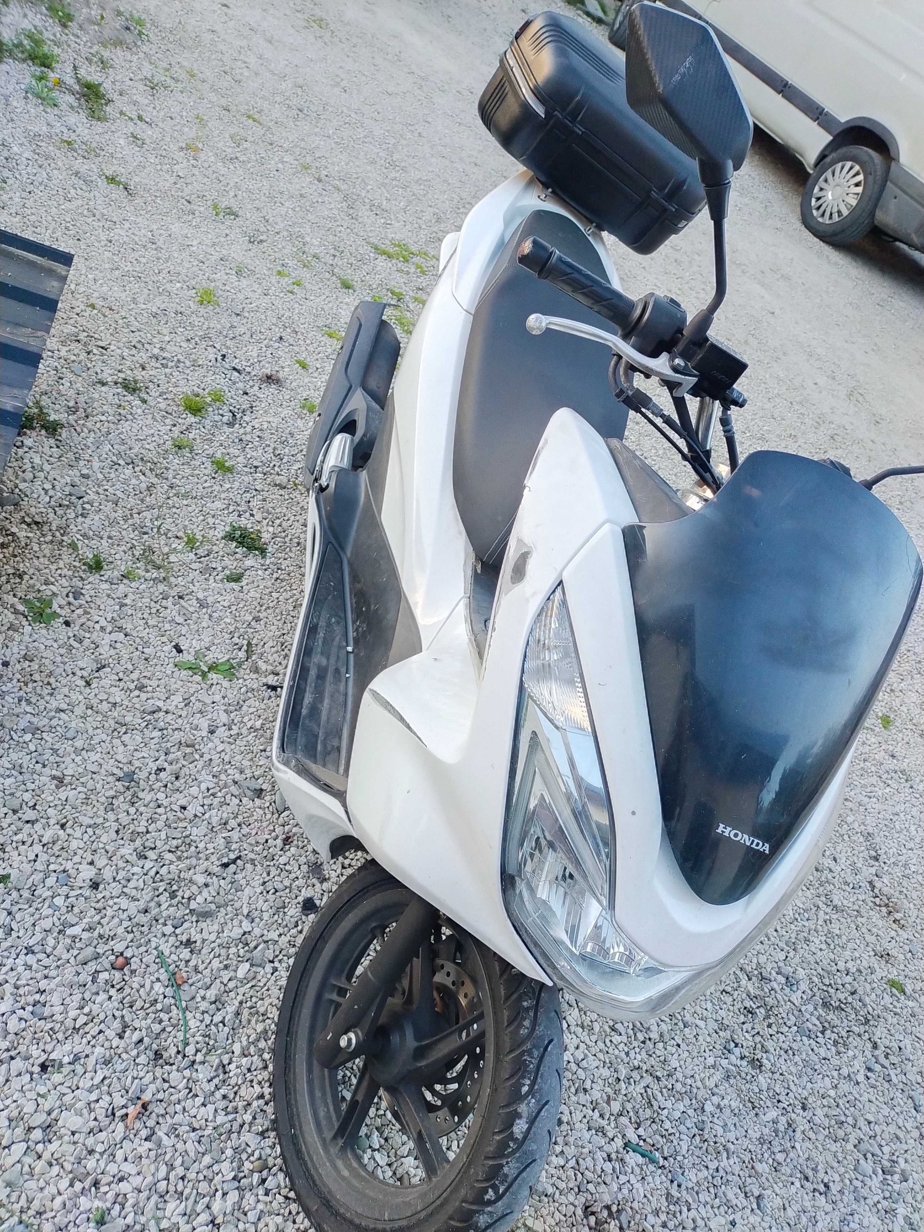 Skuter Honda pcx 125