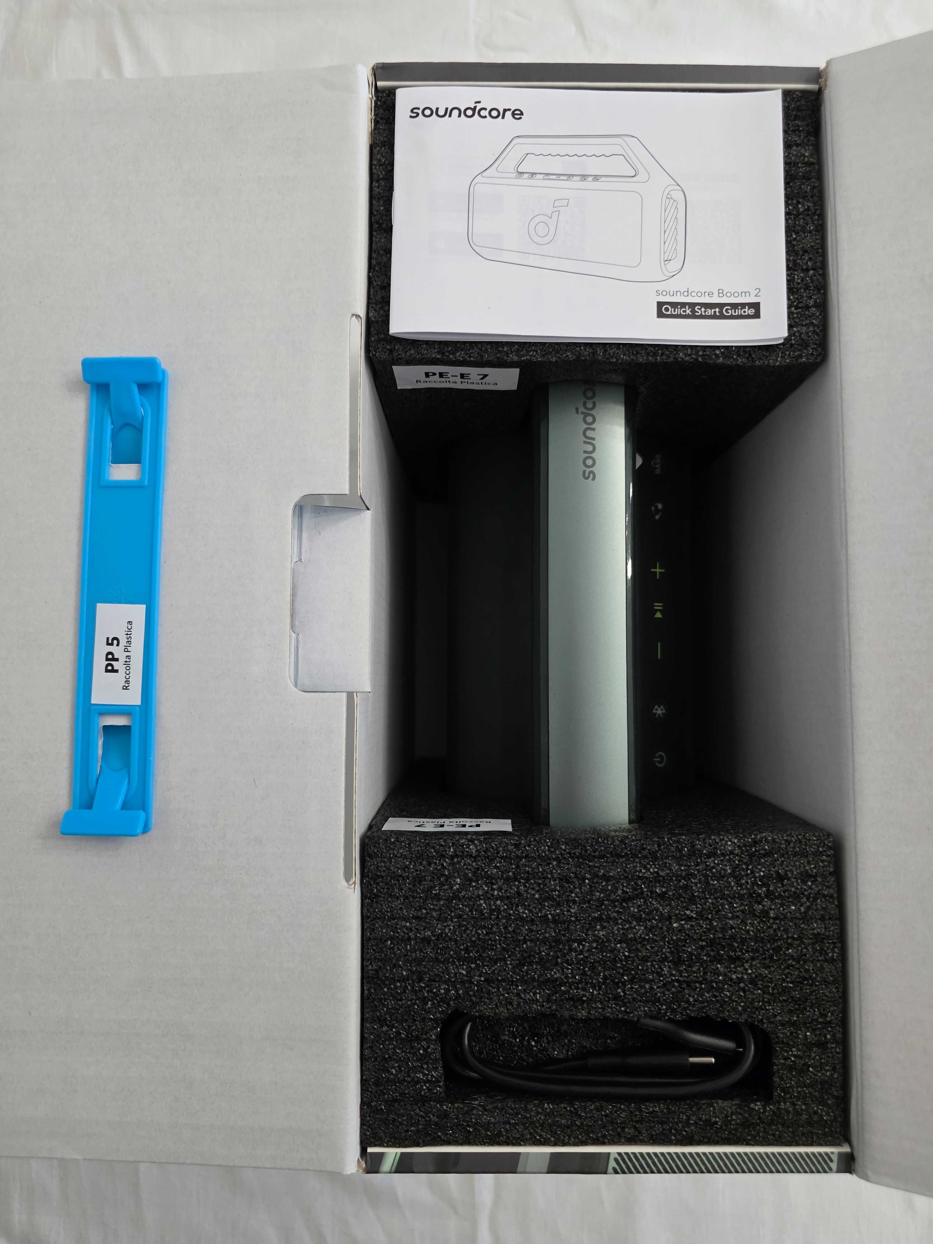 Głośnik SOUNDCORE Boom 2 by ANKER zielony / NOWY ale nie włącza się!