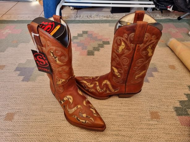 Botas em pele estilo cowboy - Sendra Boots (a metade do valor de loja)