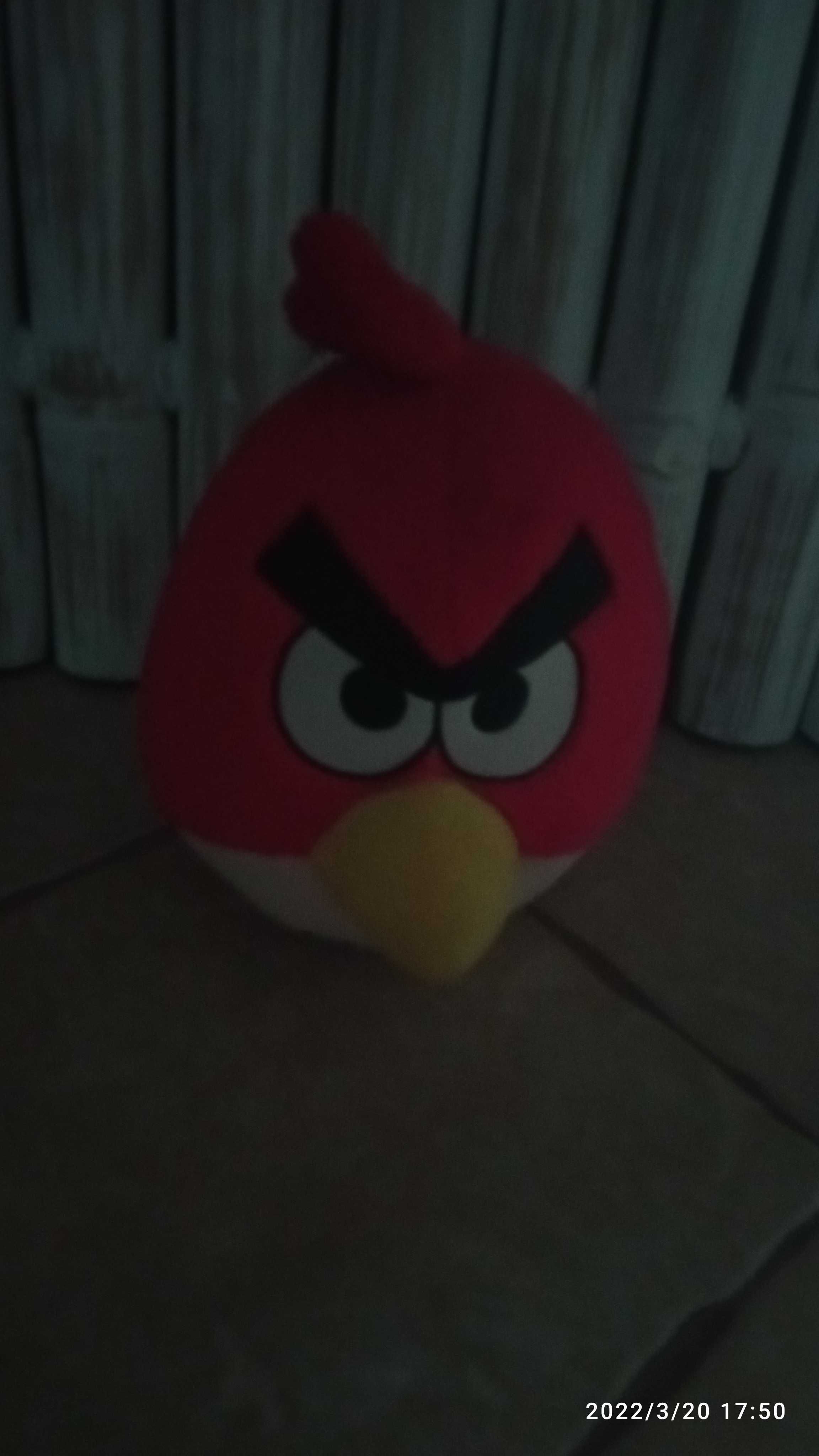 Duża maskotka Angry Birds.