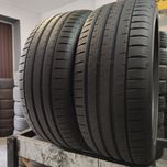 245/45/19 XL Sprzedam parę opon letnich Falken