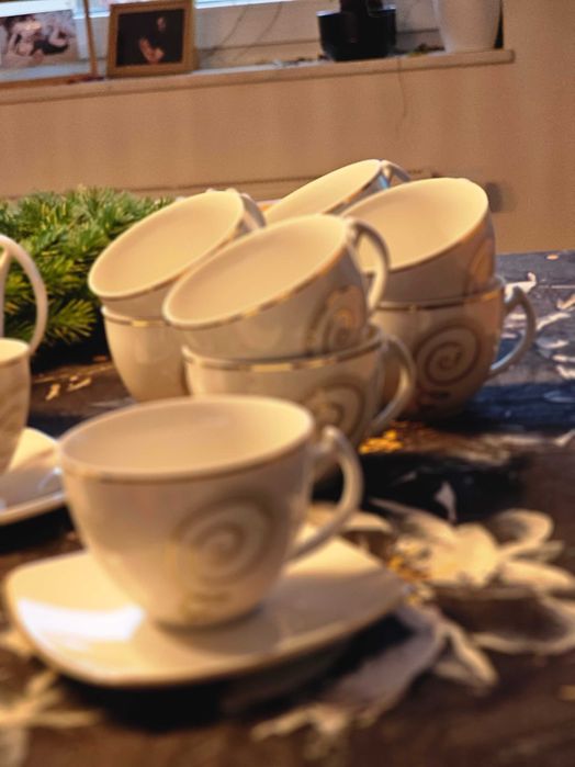 Zastawa na 12 osób, Ćmielów