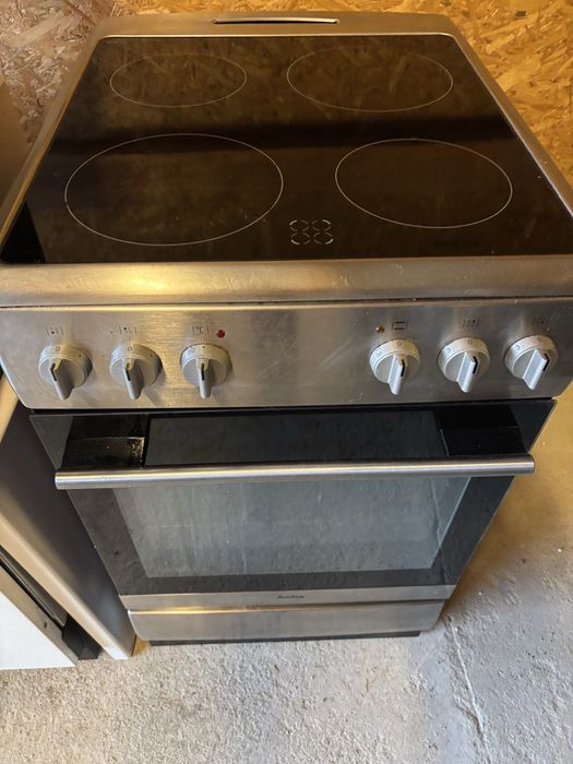 Kuchenma elektryczna Ceramiczna Amica