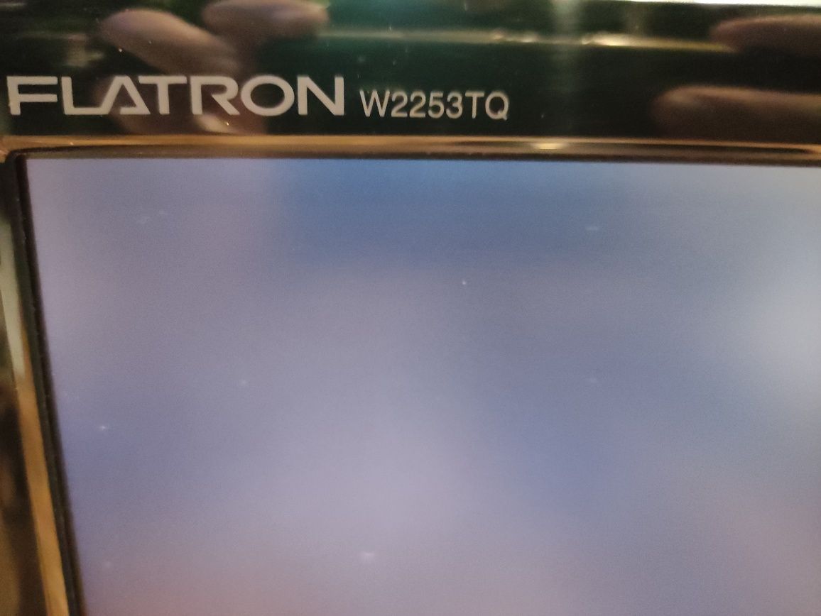 Monitor LG Flatron W2253TQ-PF